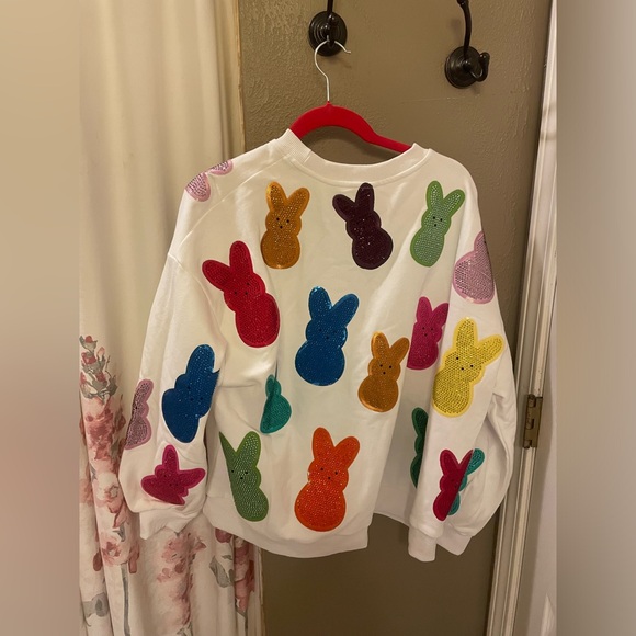 Queen Of Sparkles White Multi Peeps Sweatshirt Medium NWOT - Picture 7 of 7